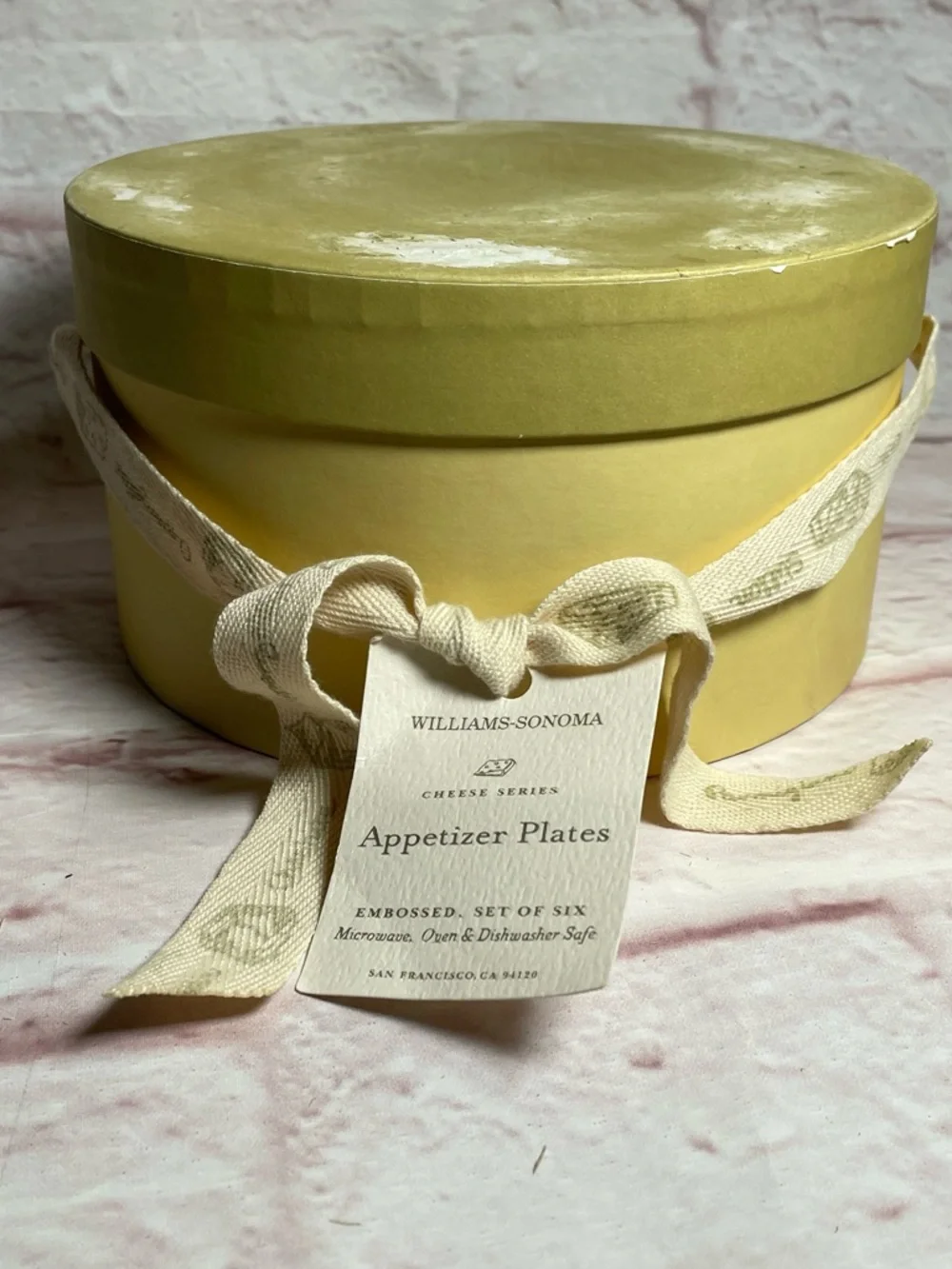 Williams Sonoma Cheese Plate Set